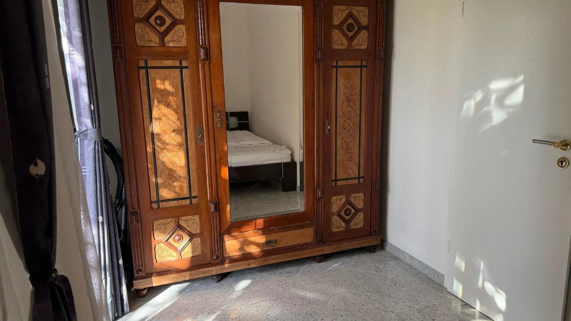 Apartment Gemütliche Ferienwohnung Rosrath